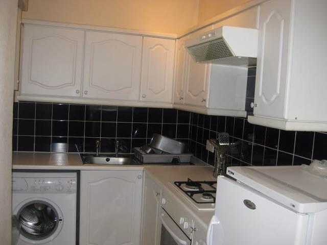 Apartment in Edinburgh - View 4