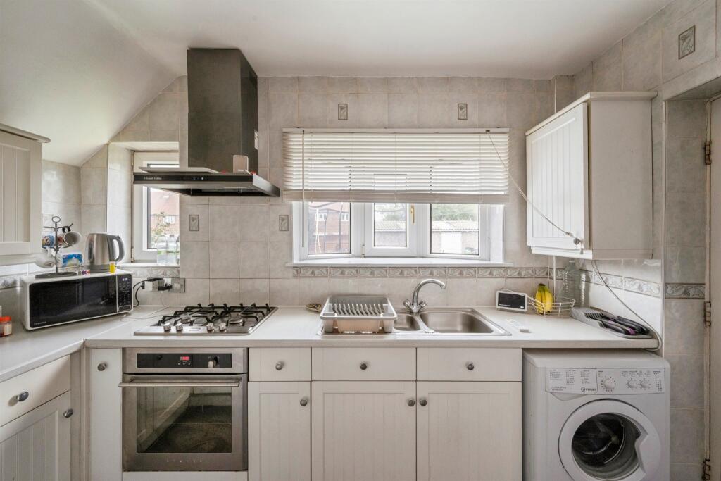 House in Barnsley, South Yorkshire - More