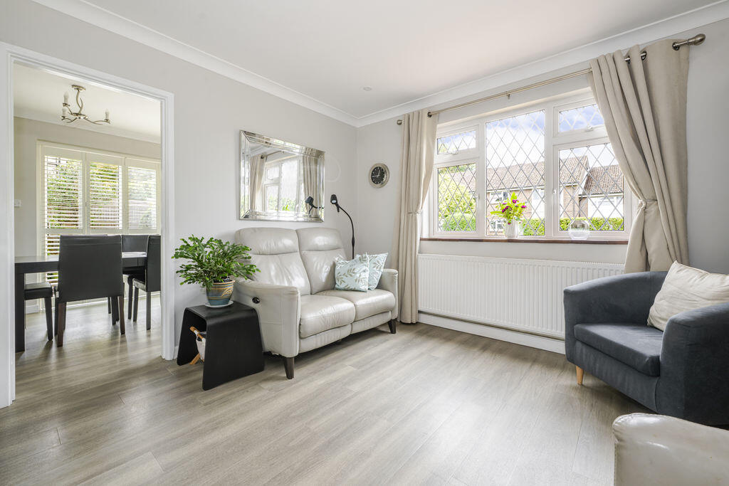 House in Tonbridge - More