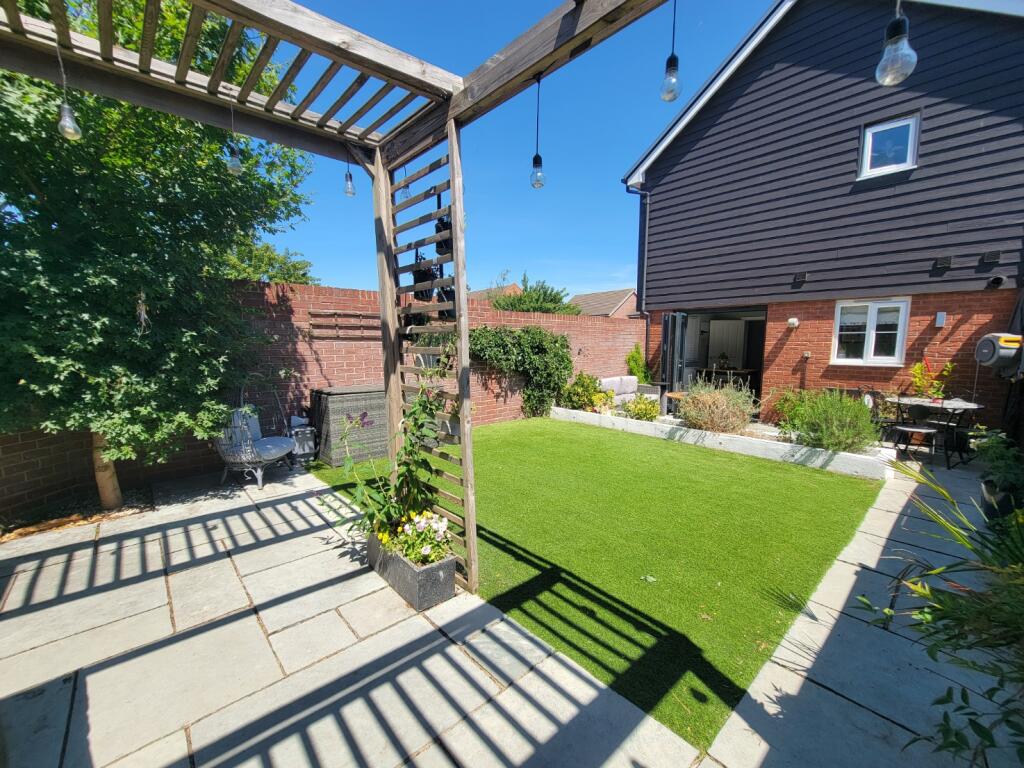 Portland Way, Great Blakenham photo 4