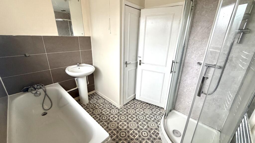 Additional image 8 of Devereux Road, West Bromwich, B70