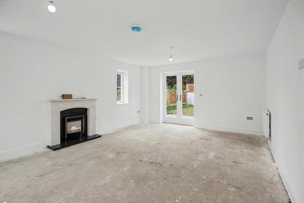 House in Northampton - View 2