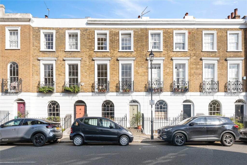 Gibson Square, Barnsbury, London, N1 photo 2