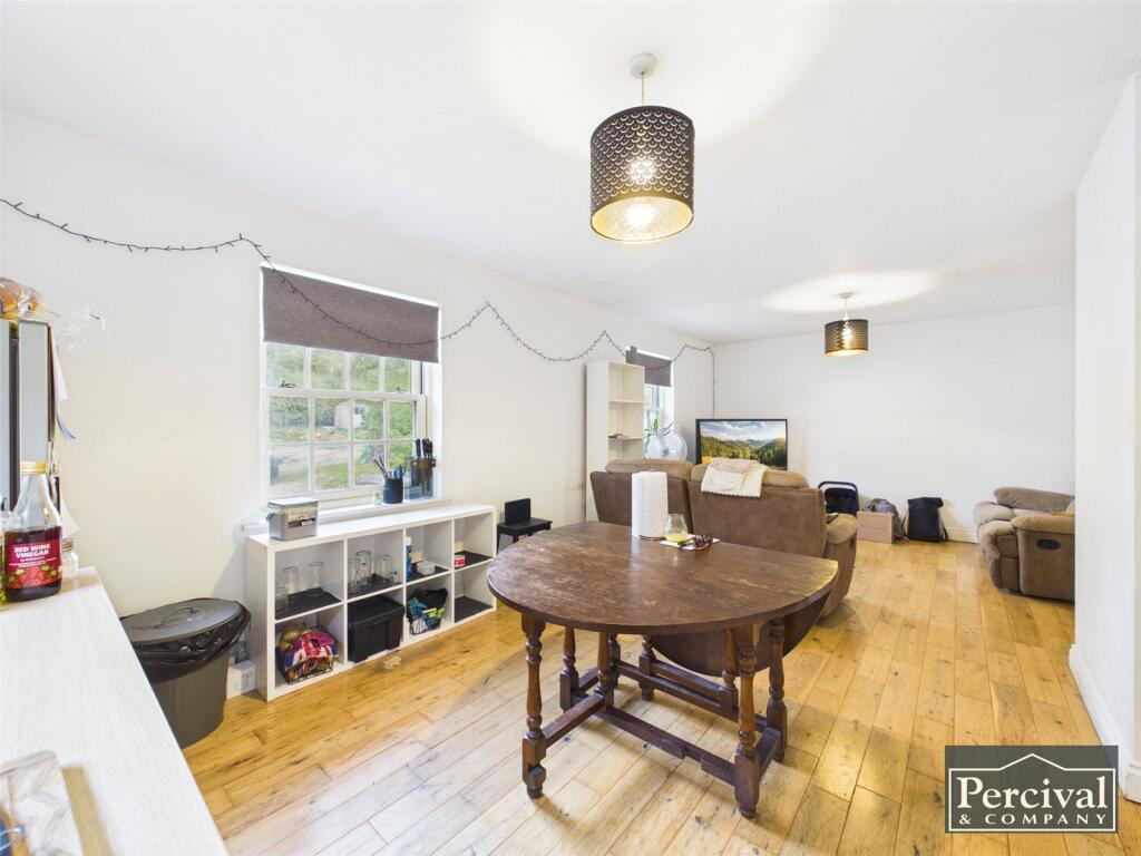Apartment in Braintree, Colne Engaine - View 3