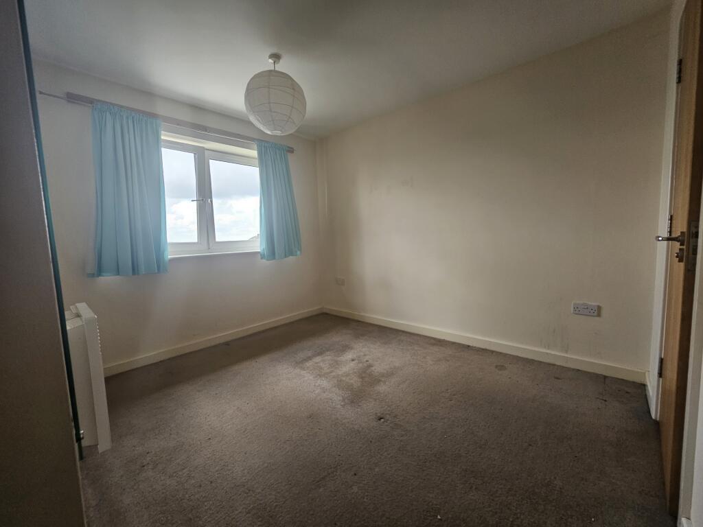 Apartment in Preston - View 5
