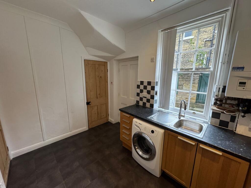 Mawson Street, Shipley, BD18 photo 4