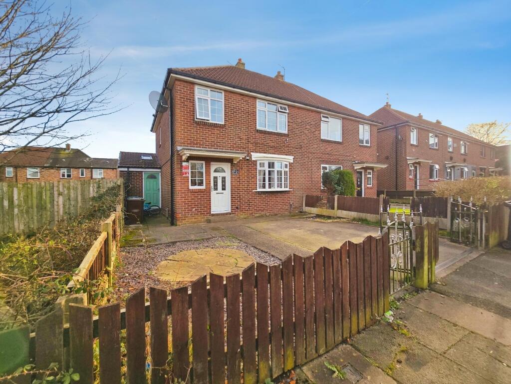 Main image of property: Calder Place, Wigan, Greater Manchester, WN5