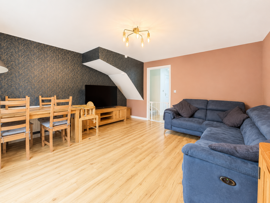 Butterworth Close, Wythall, B47 6AH photo 5