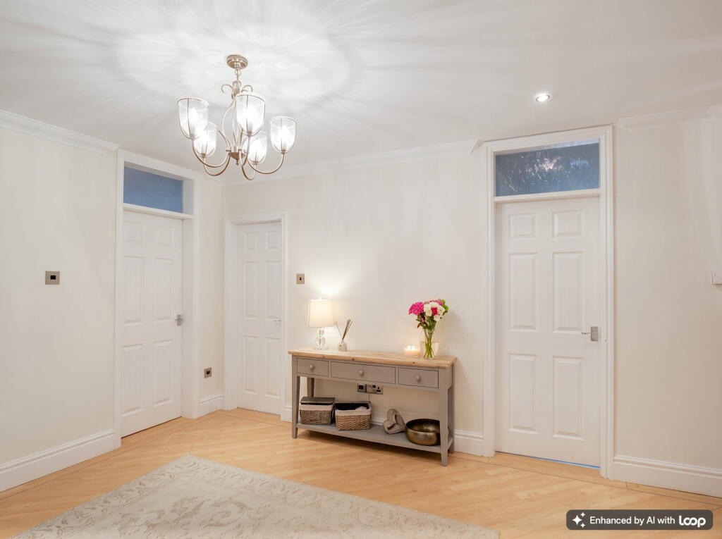 Apartment in Sefton, Liverpool City Region - View 3