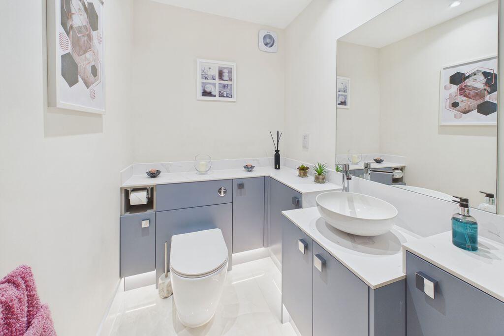 House in Reigate and Banstead, Surrey - View 4