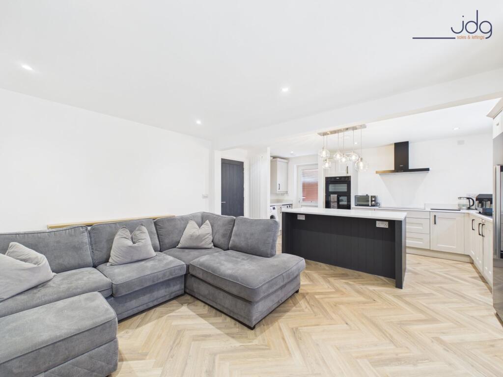 Eagle Walk, Heysham | Garden & Open-Plan Living - View 5