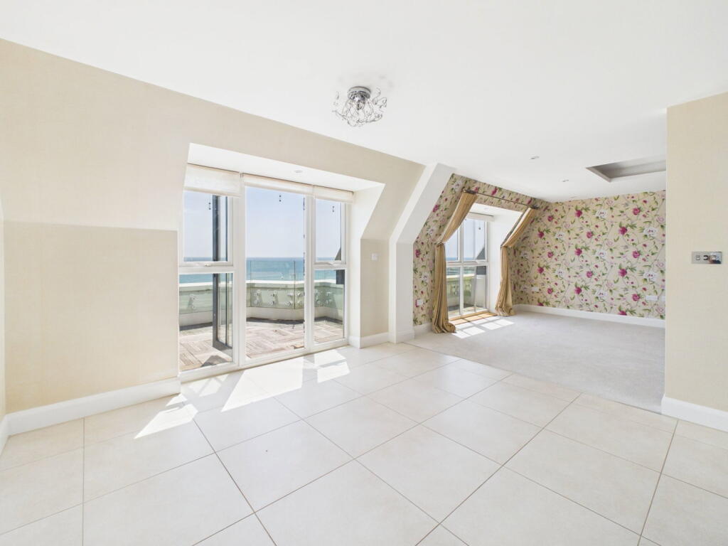 Marine Parade, Worthing, BN11 3FE photo 5