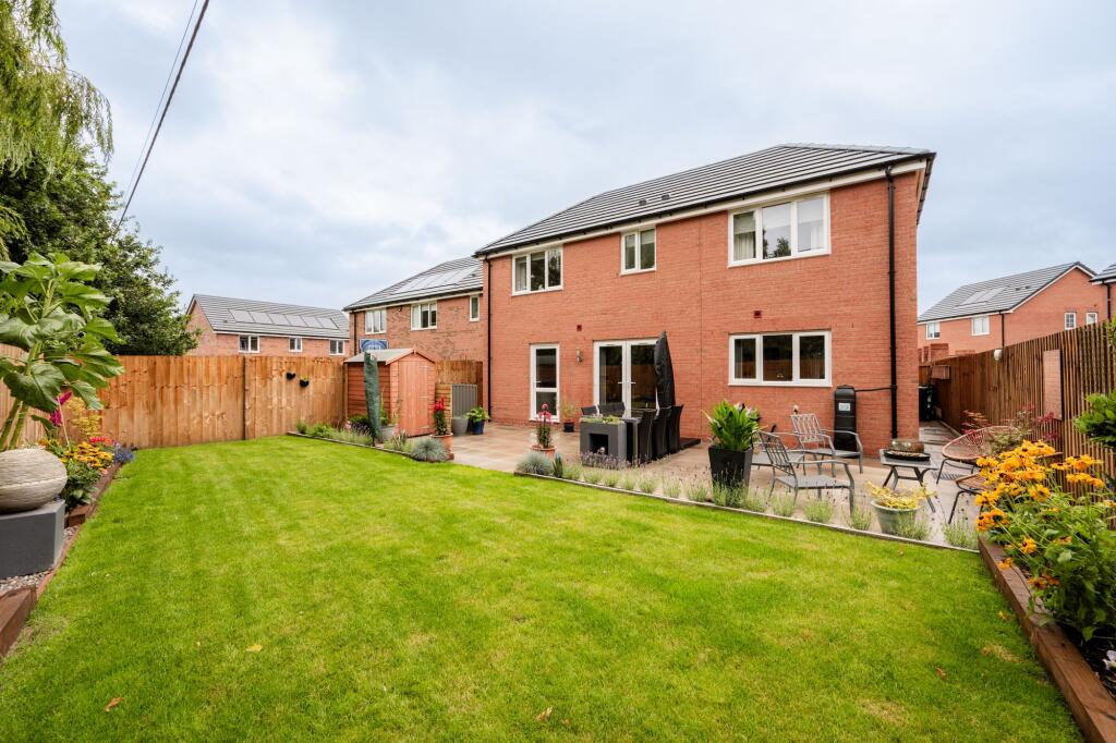 Arley Drive, Lathom, WN8 photo 4
