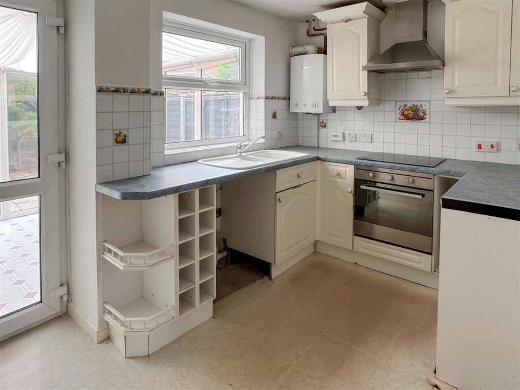 House in Brighton - View 4