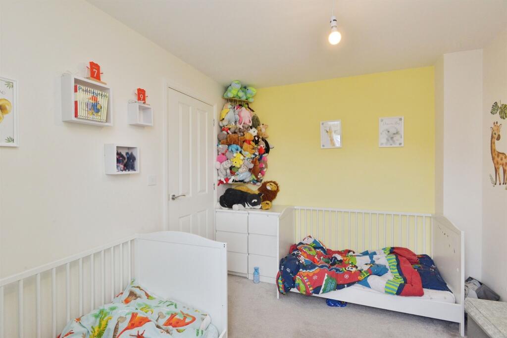 House in Milton Keynes, Bletchley and Fenny Stratford - More