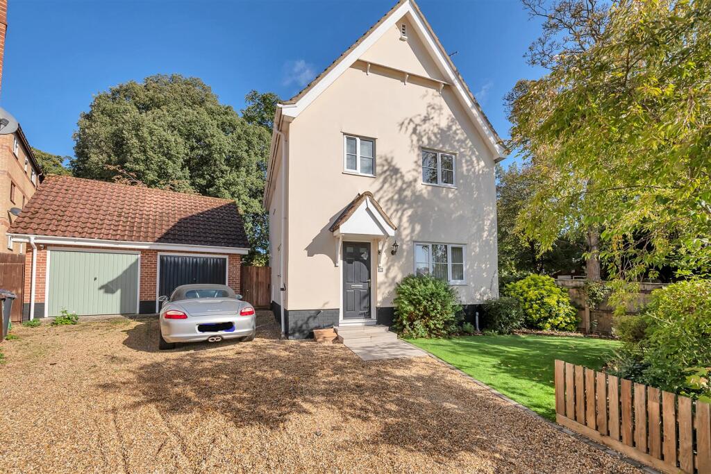 Main image of property: Nightingale Close, Bury St. Edmunds