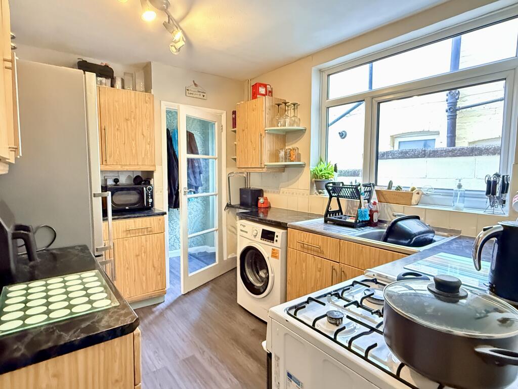 House in Gillingham, Twydall - View 3