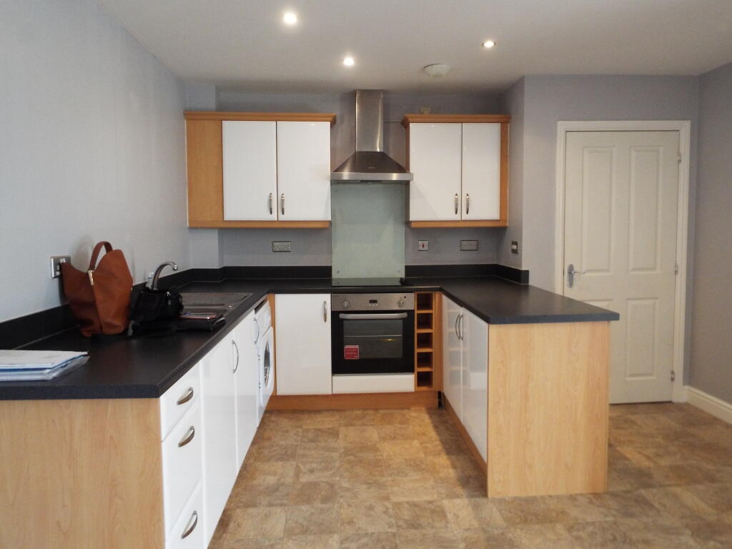 Main image of property: Navona House, Olsen Rise, Lincoln, LN2 4UT