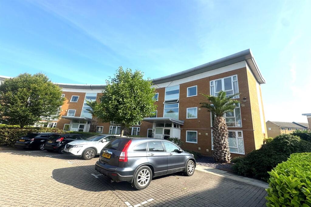 Main image of property: Grimsby Grove, E16