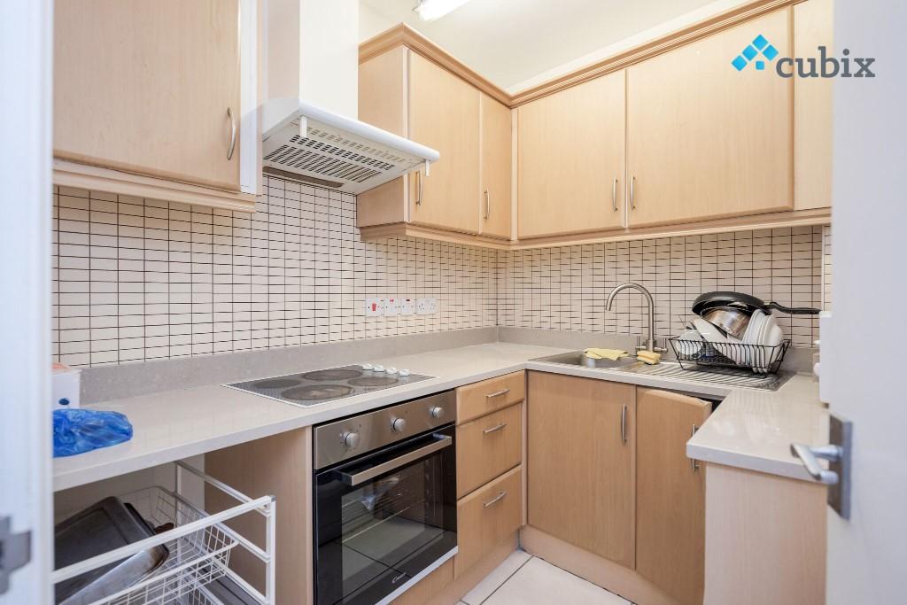 Apartment in London - More