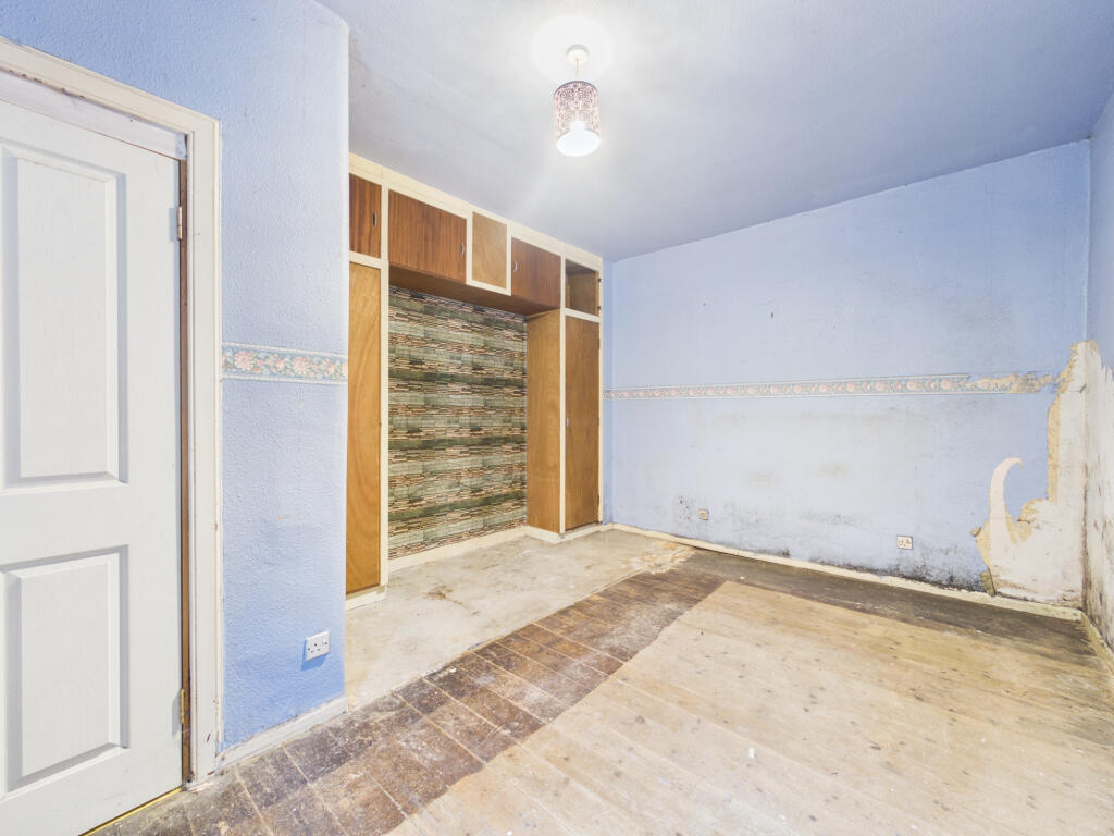 Apartment in Perth - More