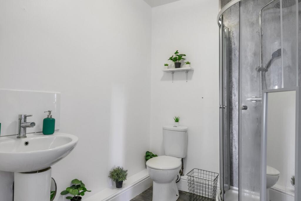 Apartment in Nottingham, Forest Fields - More
