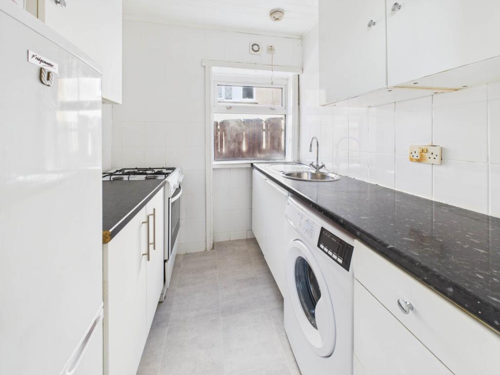 Apartment in Glasgow - View 4