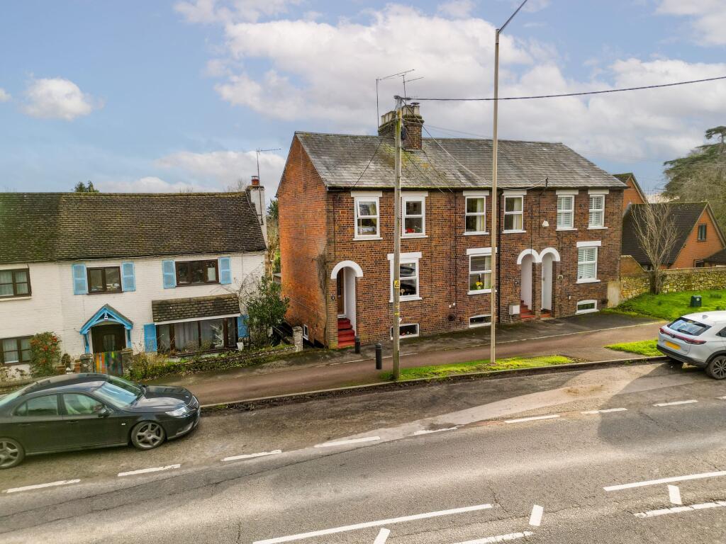 Main image of property: Oxford Road, Stone, HP17