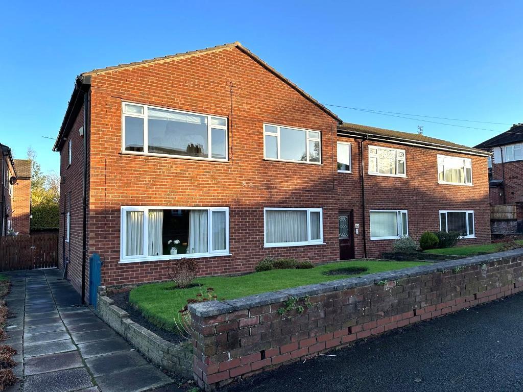 Main image of property: Hale green Court, Hillside Road, Hale, WA15 8BU