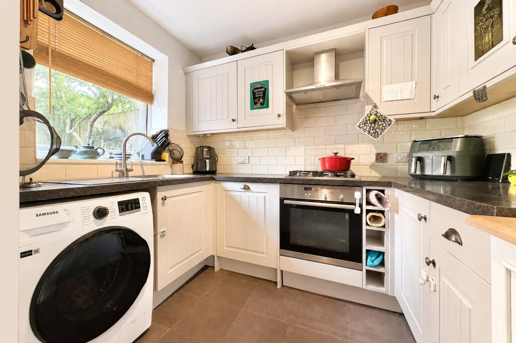 House in Amber Valley, Ripley - View 3