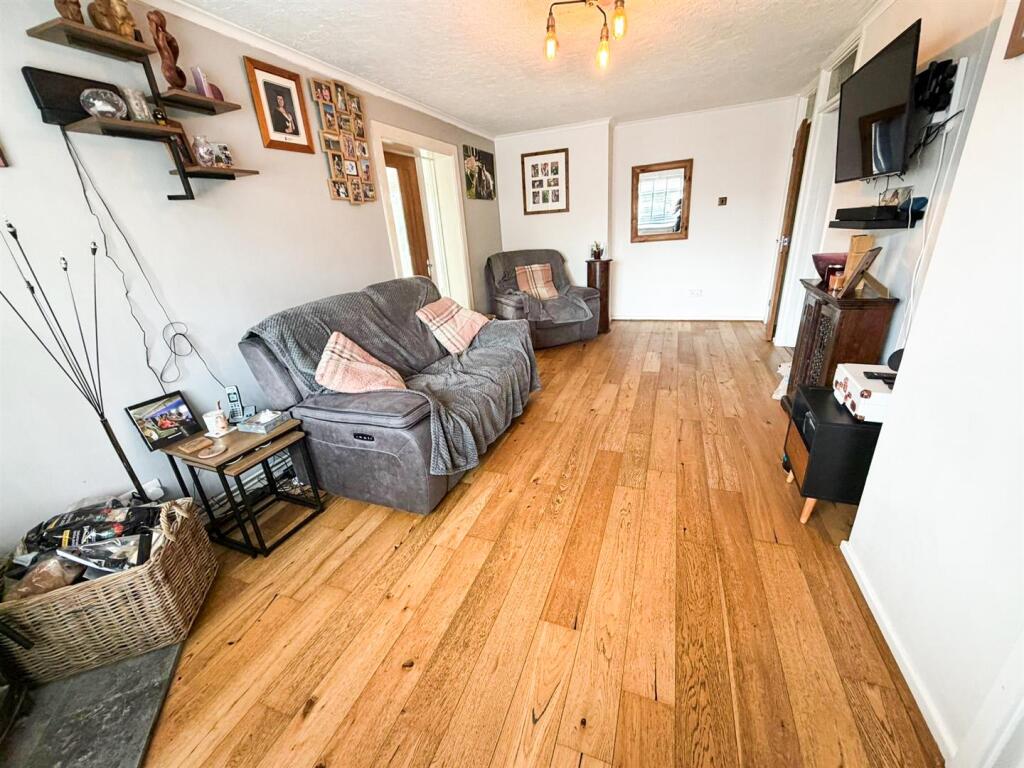 House in West Suffolk, Mildenhall - View 5