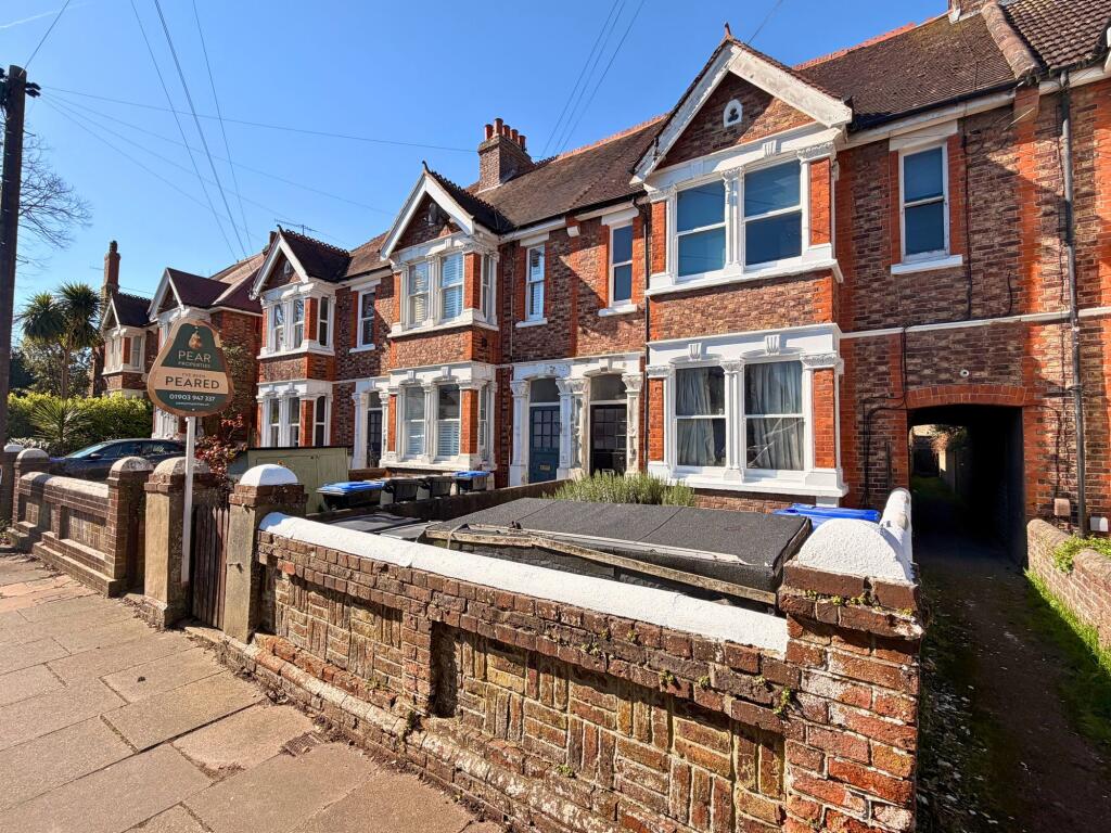 Shakespeare Road, Worthing, BN11 - View 2