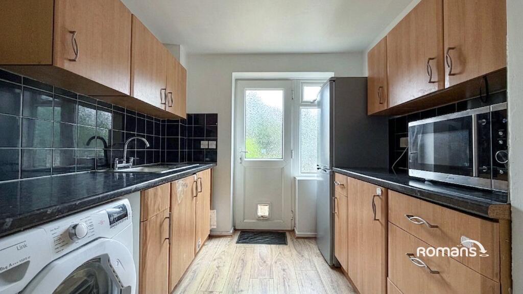 Grainger Close, Basingstoke, Hampshire - View 5