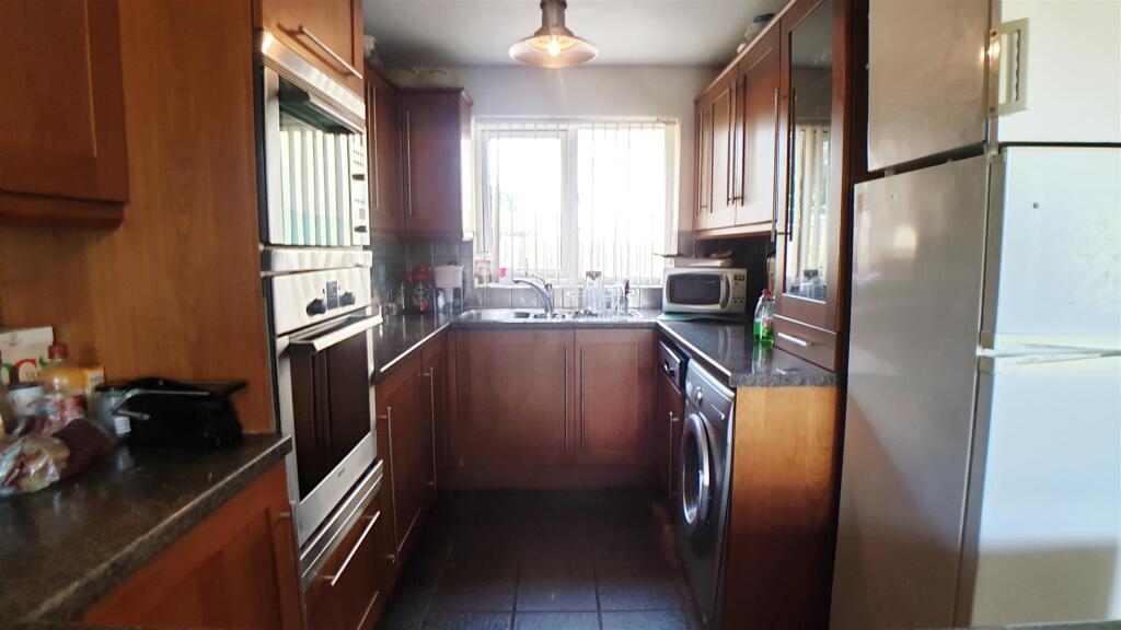 House in Redditch, Woodrow - View 2