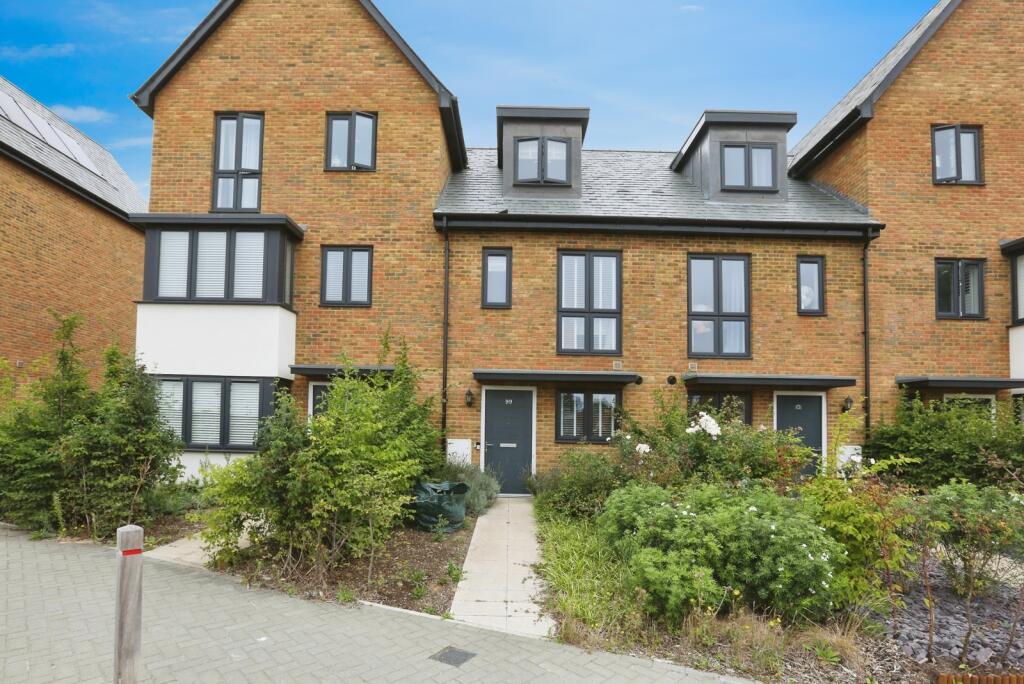 Main image of property: Bluebell Way, Whiteley, Fareham, Hampshire, PO15