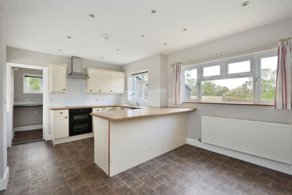 House in Hereford, Breinton - View 4