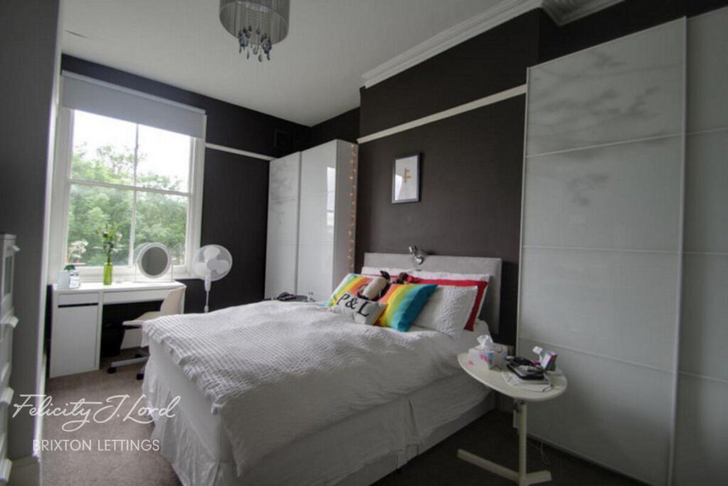 Apartment in London, Clapham Park, Brixton - View 3