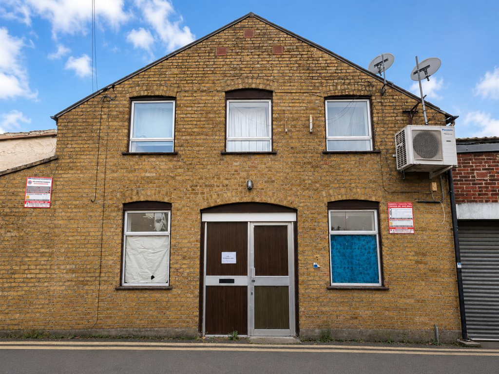 Main image of property: Western Road, Southall