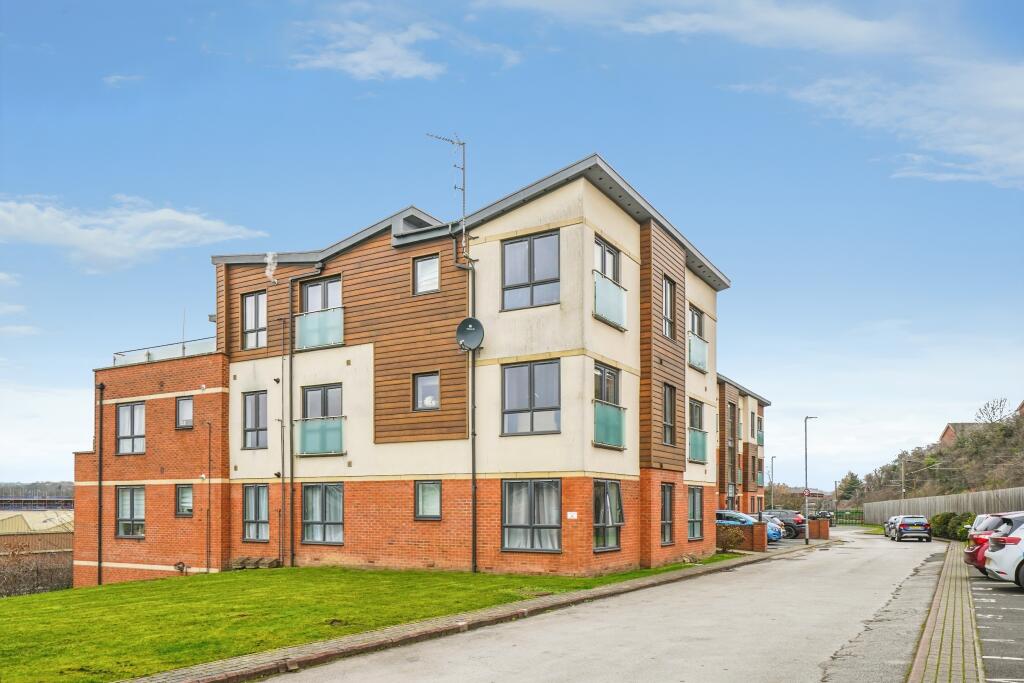 Main image of property: 11 Tudor Way, Leeds, LS11