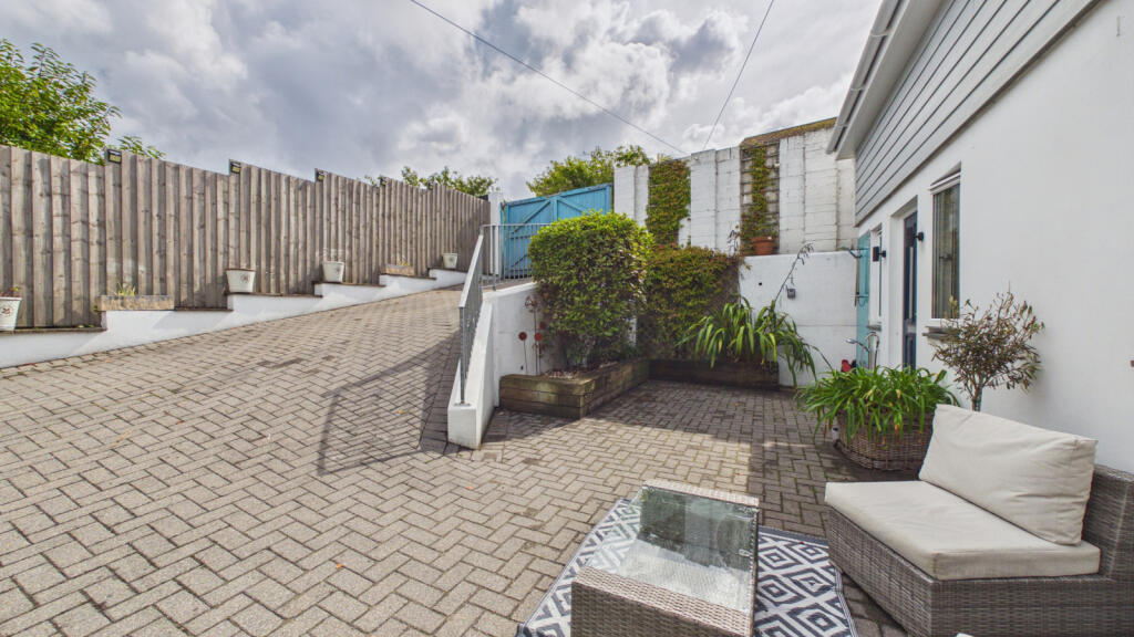 House in Truro - View 4