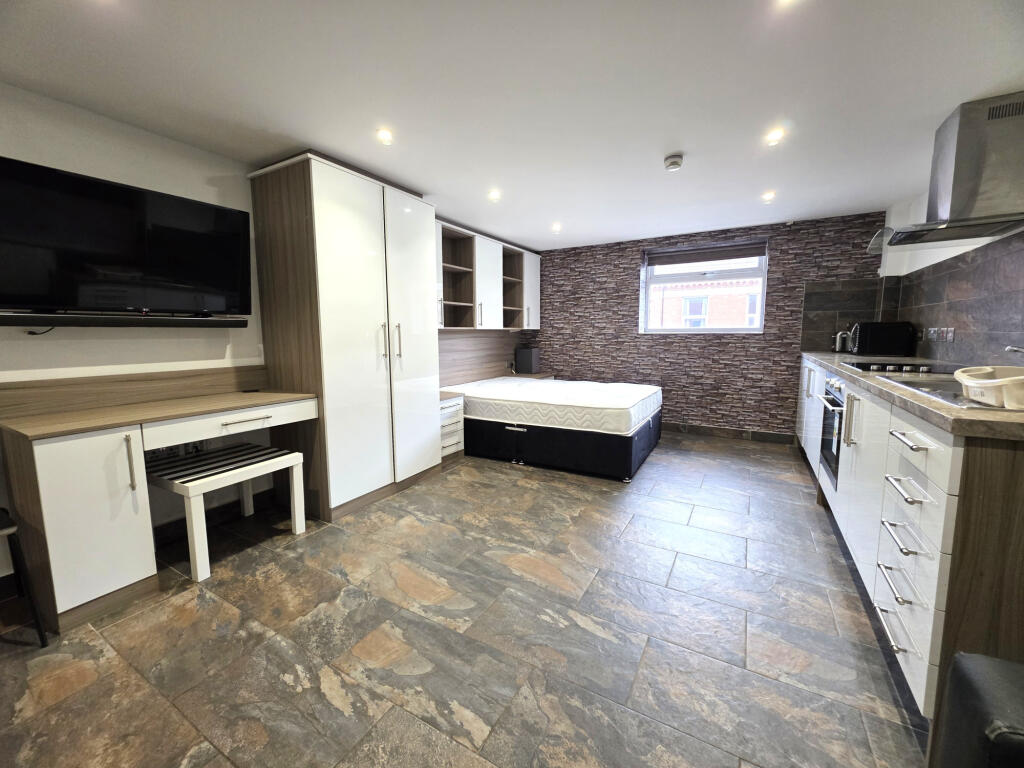 Main image of property: Gulson Lodge, Coventry, West Midlands, CV1