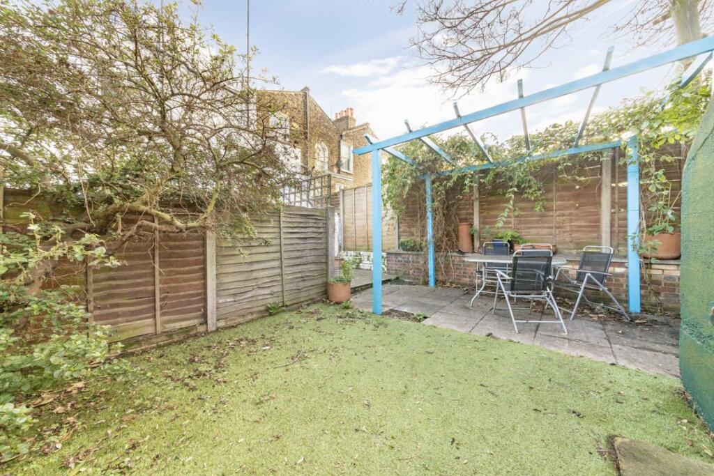Property photo 8