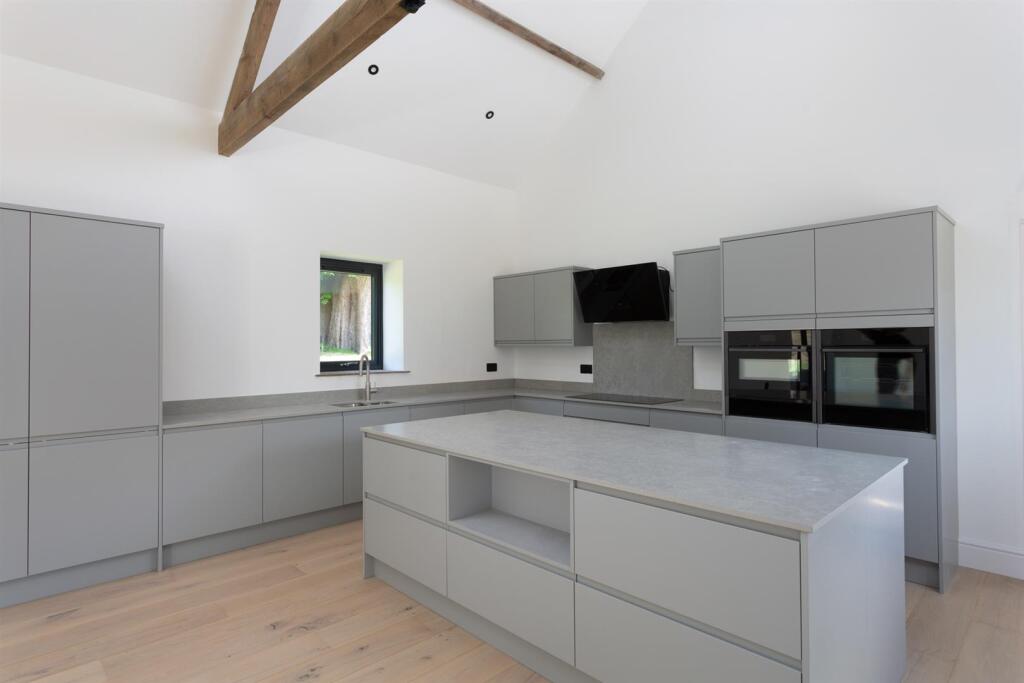 Chestnut Lodge, Conyers Fold, Harpham photo 4