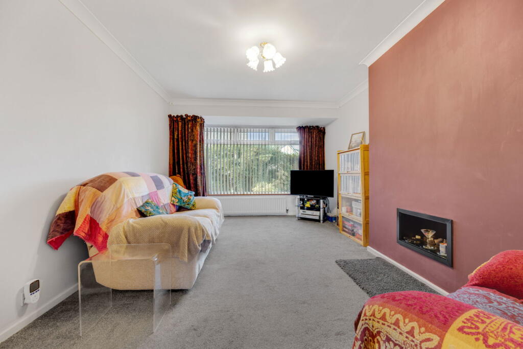 Falstone Crescent, Ashington, NE63 0TY. photo 3