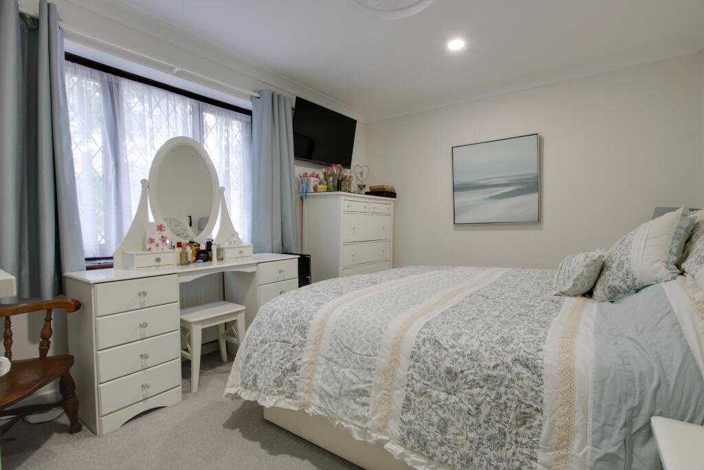 House in Fareham, Hampshire - More