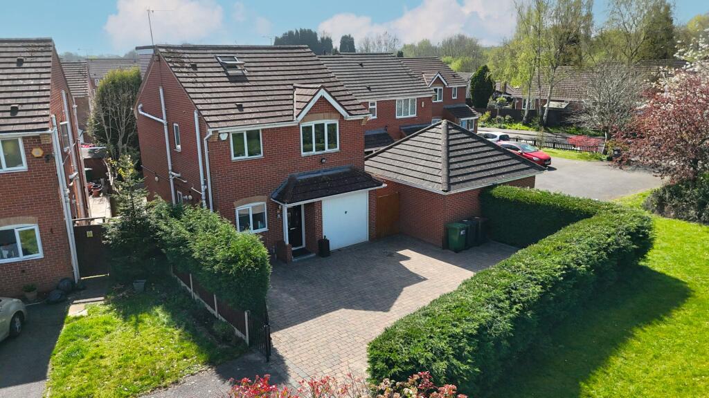 Main image of property: Pebblebrook Way, Bedworth, CV12