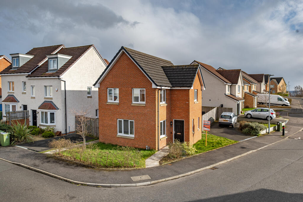 Main image of property: 2 Harfield Drive, Glasgow, G33