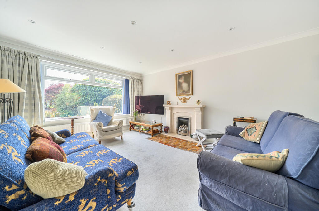 House in Waverley, Godalming - View 3