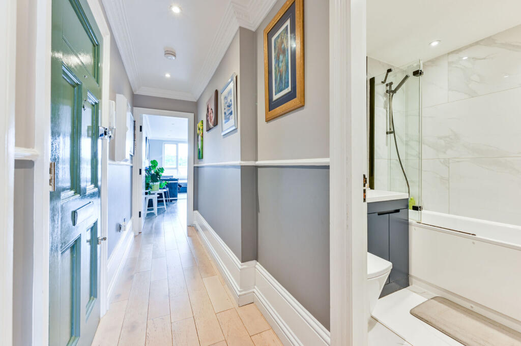 Main image of property: Centurion Close, Islington, London, N7