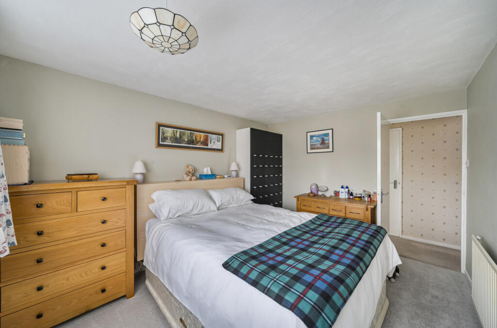 House in Swindon, South Swindon - View 4